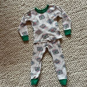 Vintage Kids thermal Pajama Set with Green Trim